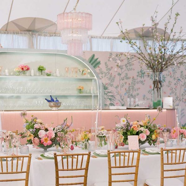 Feminine table setting featuring natural Chiavari chair rentals | Carrie Patterson Photography | Niche Event Rentals